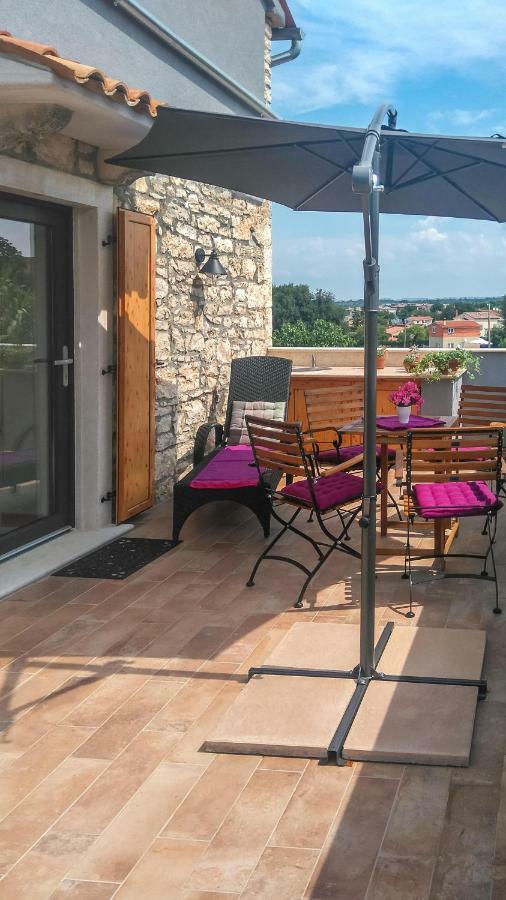 Apartment Li Tar-Vabriga Exterior foto