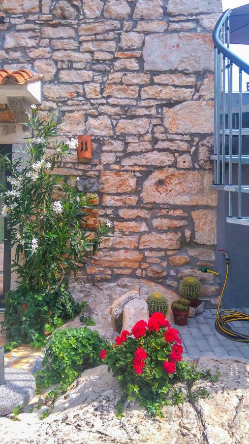 Apartment Li Tar-Vabriga Exterior foto