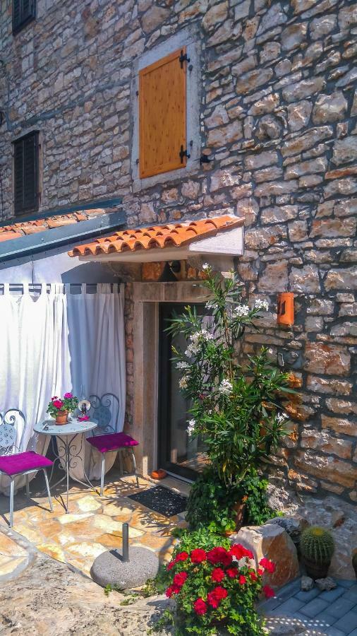 Apartment Li Tar-Vabriga Exterior foto